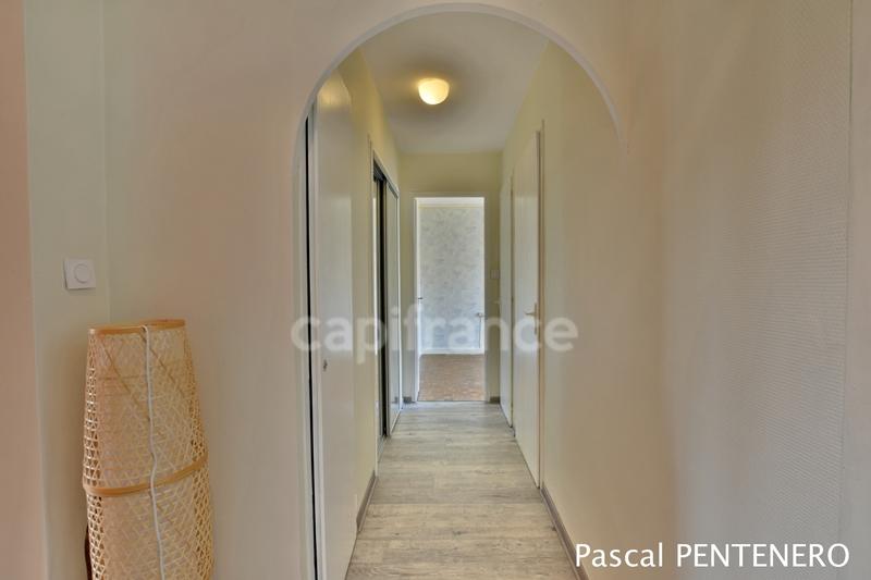 Appartement - 59 m² - 3 pièces