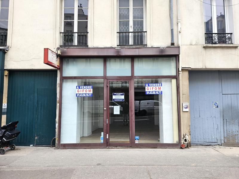 Magasins - 98 m² - 2 pièces