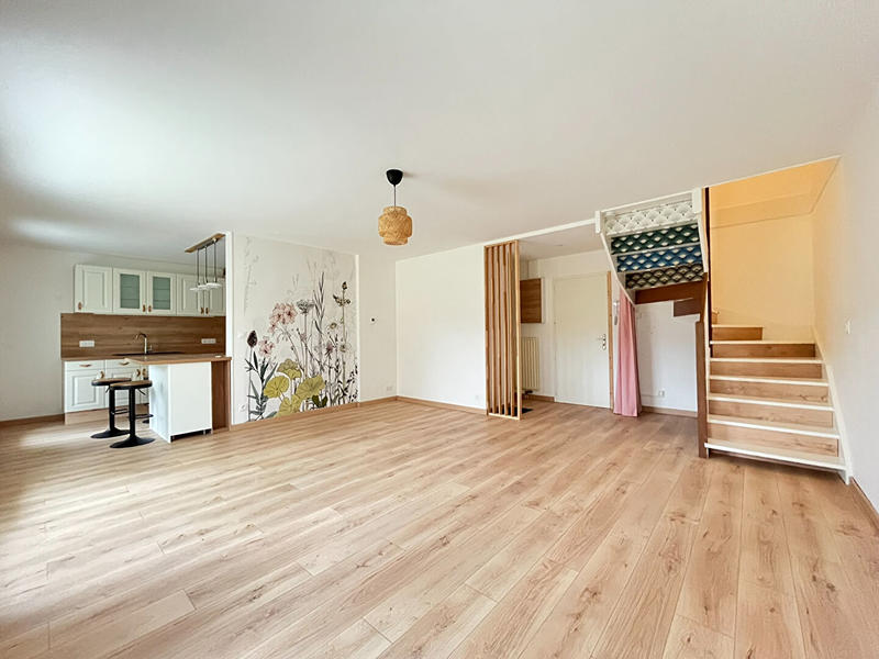 Appartement - 82 m² - 4 pièces