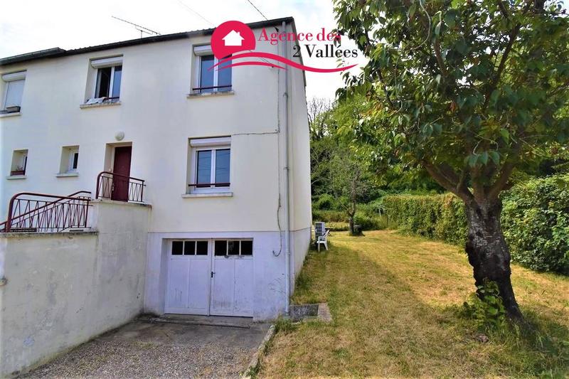 Maison - 90 m² - 5 pièces