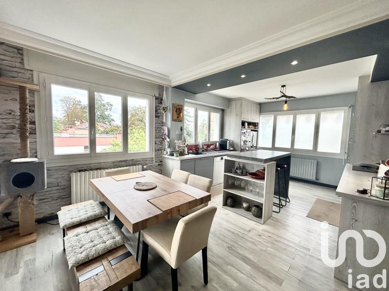 Appartement - 98 m² - 4 pièces