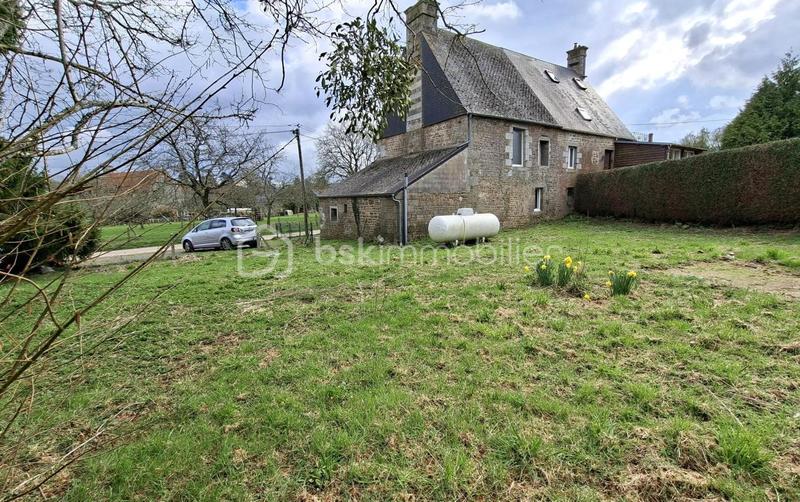 Maison en pierre - 107 m² - 6 pièces