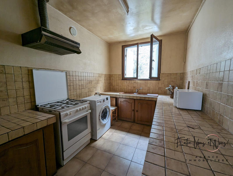 Maison - 200 m² - 8 pièces