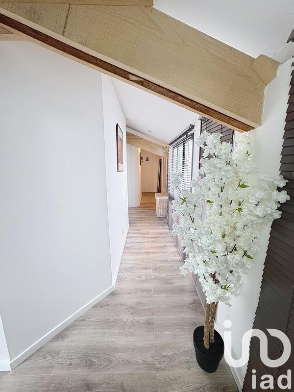 Appartement - 97 m² - 4 pièces