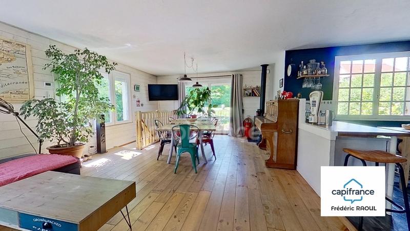 Maison - 123 m² - 5 pièces