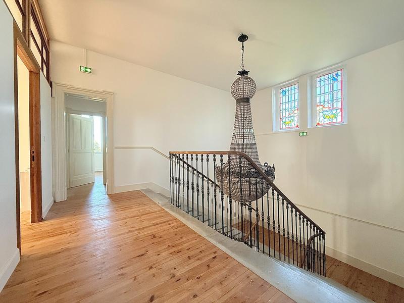 Manoir - 448 m² - 12 pièces