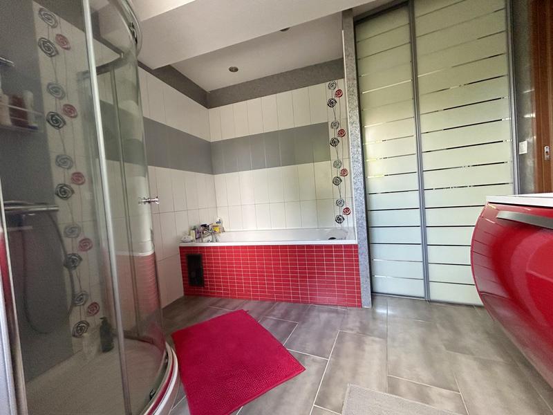 Maison ancienne - 170 m² - 9 pièces