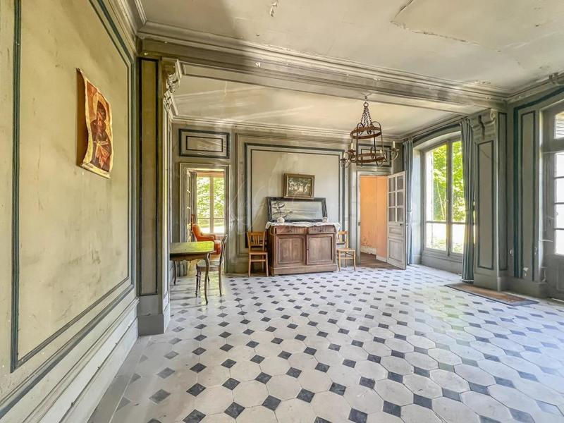 Château - 476 m² - 21 pièces