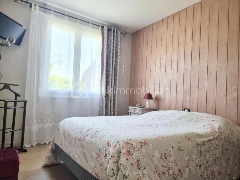 Maison traditionnelle - 163 m² - 6 pièces