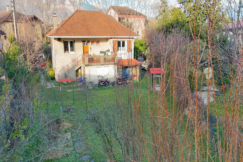 Maison - 95 m² - 5 pièces