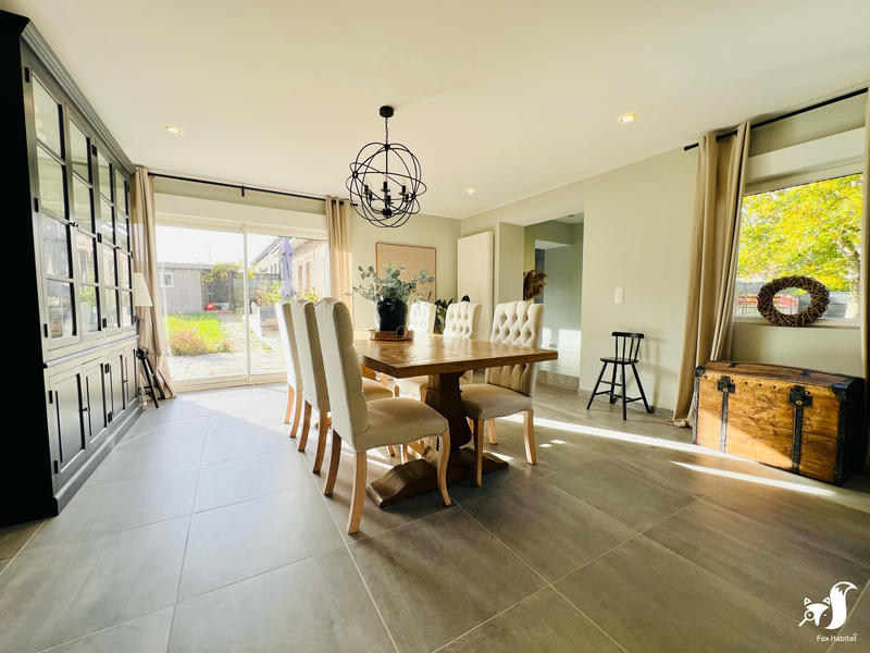 Maison - 180 m² - 5 pièces