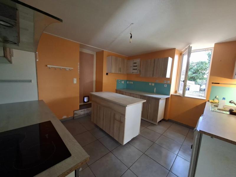 Maison - 95 m² - 5 pièces