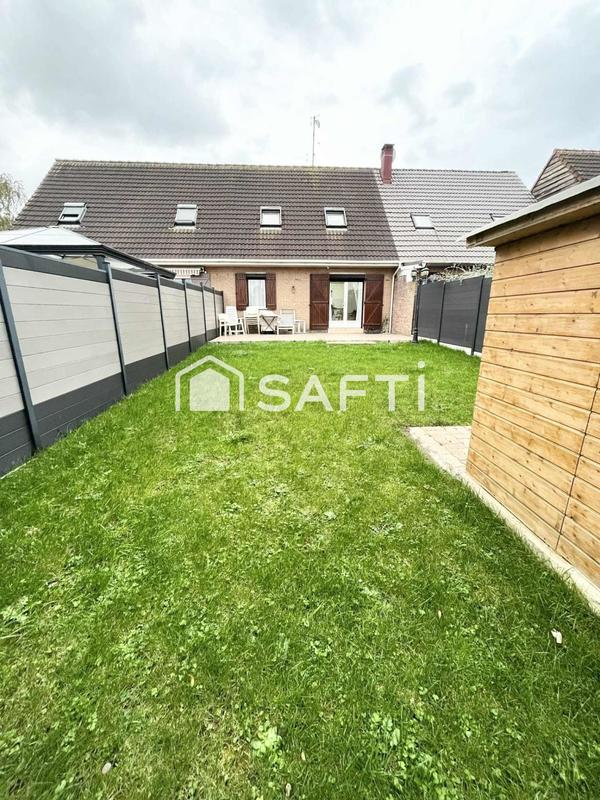 Maison - 80 m² - 5 pièces