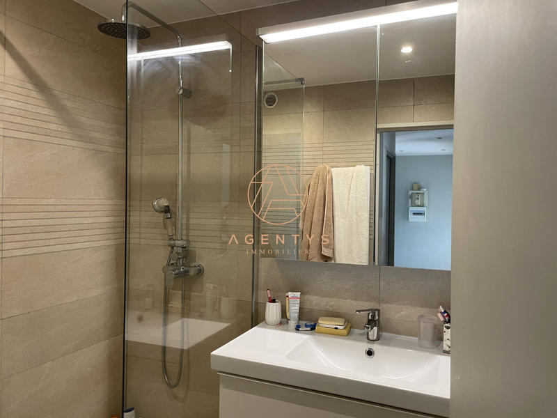 Appartement - 45 m² - 2 pièces