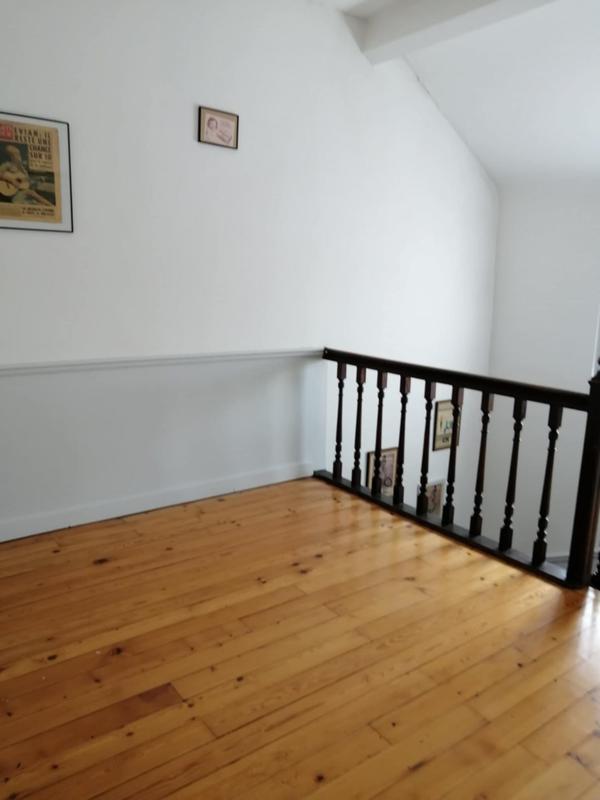 Maison - 220 m² - 8 pièces