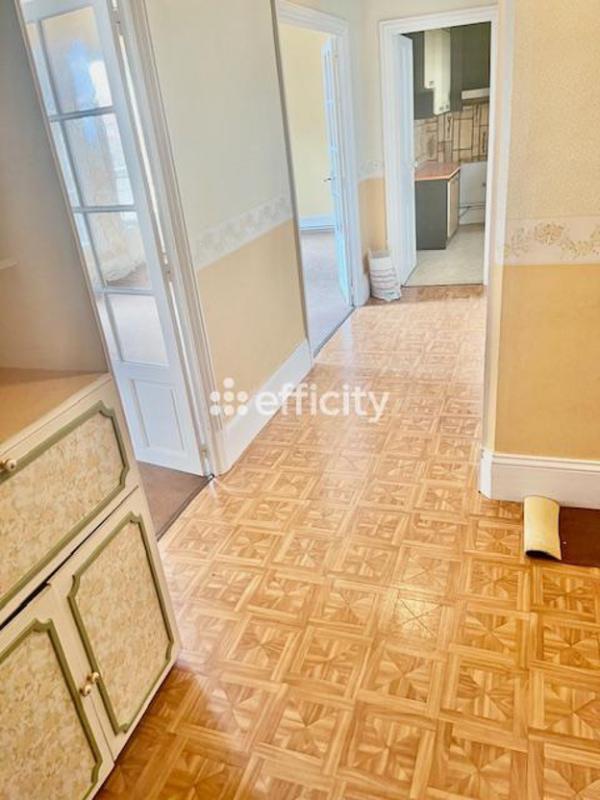 Appartement - 159 m² - 5 pièces