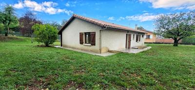 Maison - 92 m² - 4 pièces