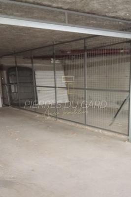 Parking / Garage - 10 m²