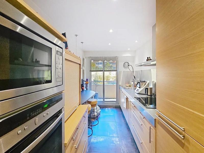 Appartement - 84 m² - 3 pièces