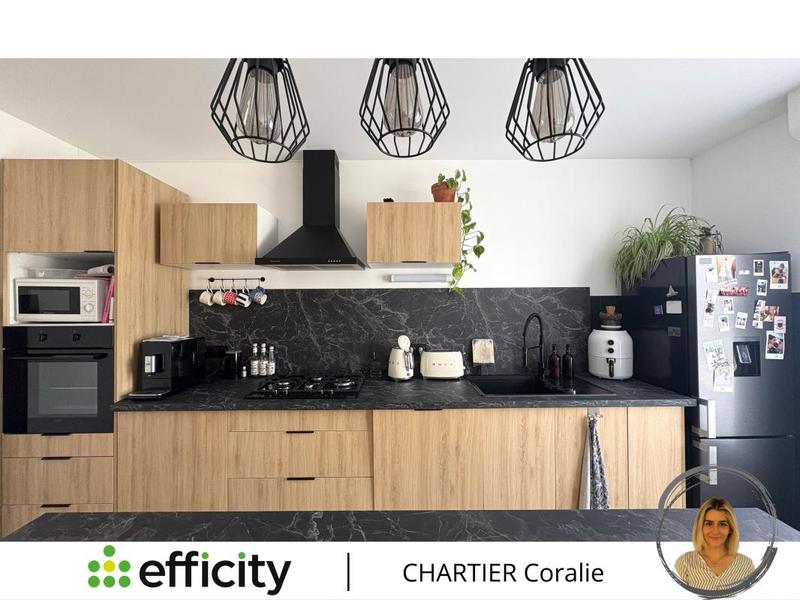 Maison - 180 m² - 6 pièces