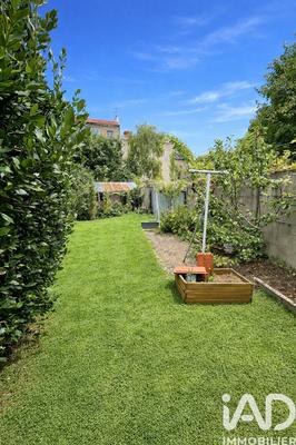 Maison - 90 m² - 5 pièces