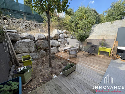 Maison - 84 m² - 4 pièces