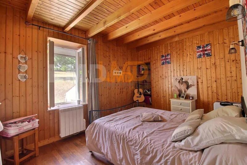 Maison de village - 96 m² - 4 pièces