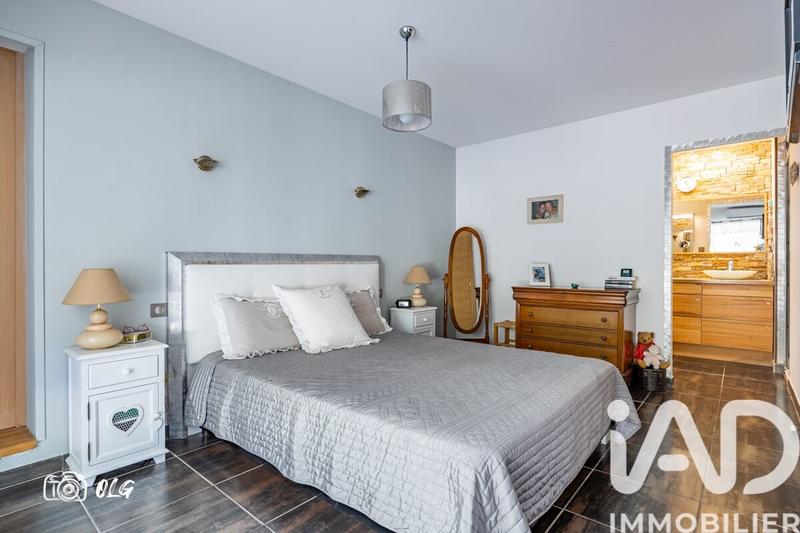 Maison - 162 m² - 5 pièces