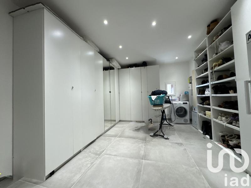 Maison - 194 m² - 6 pièces