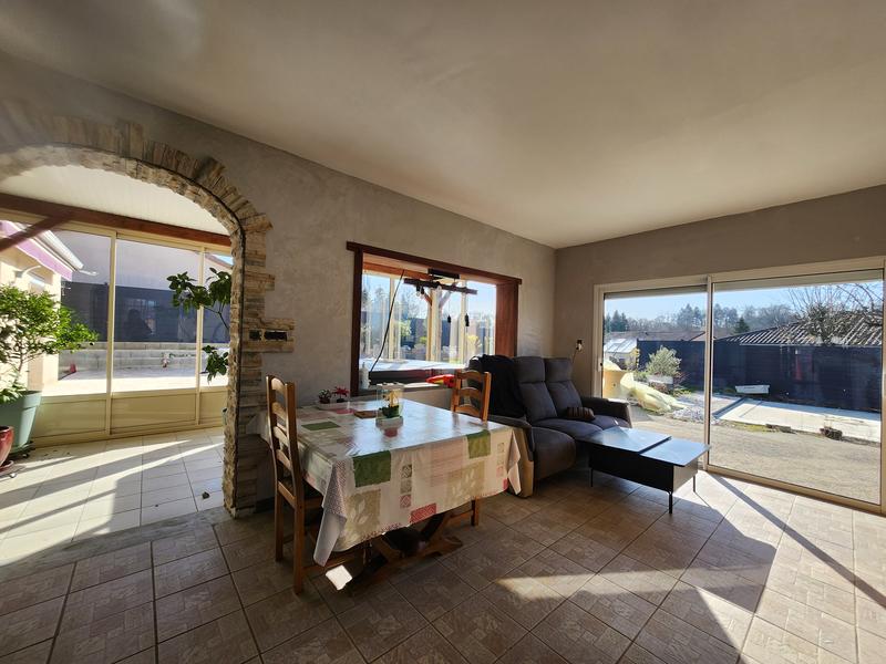 Maison - 127 m² - 5 pièces