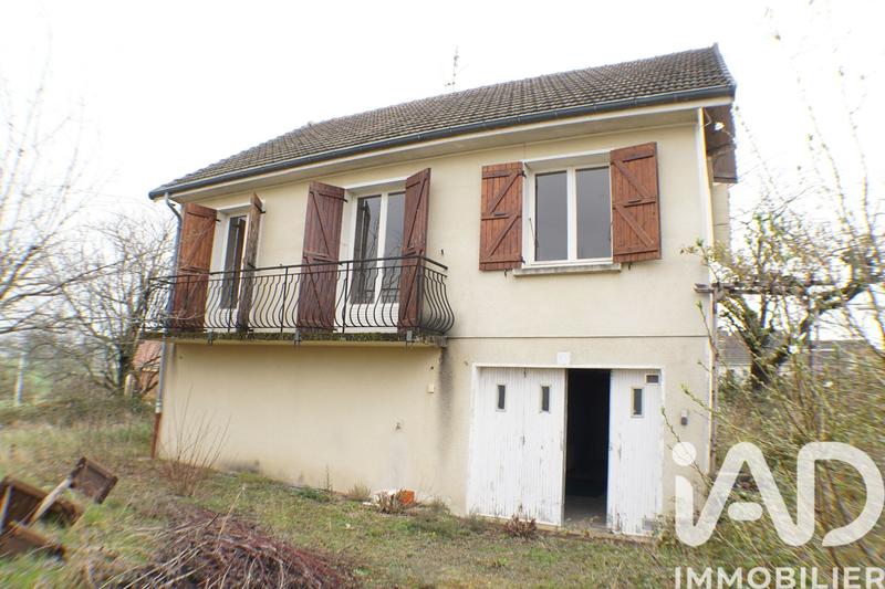 Maison - 90 m² - 5 pièces