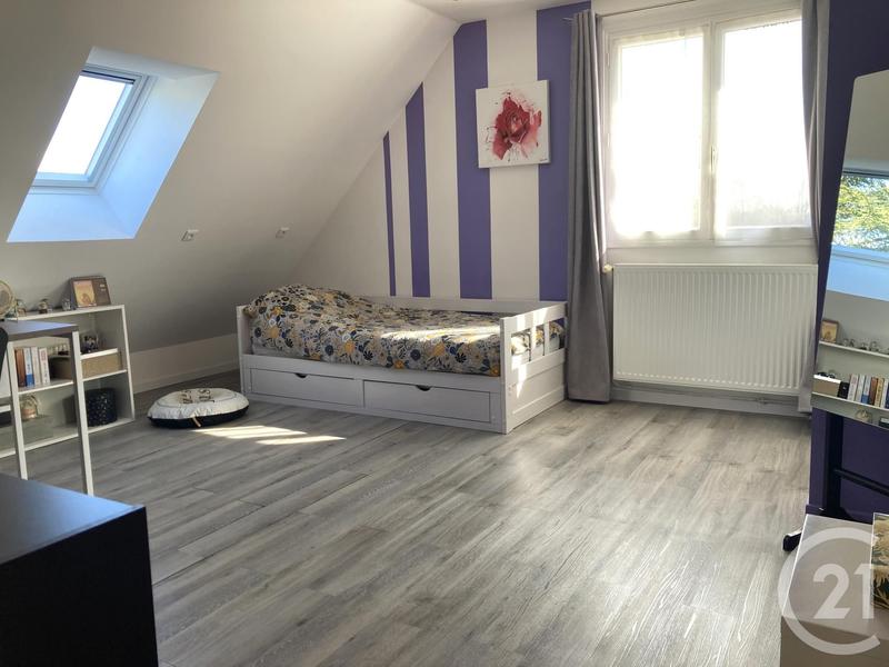 Maison - 145 m² - 6 pièces