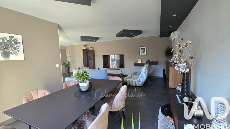 Maison - 135 m² - 5 pièces