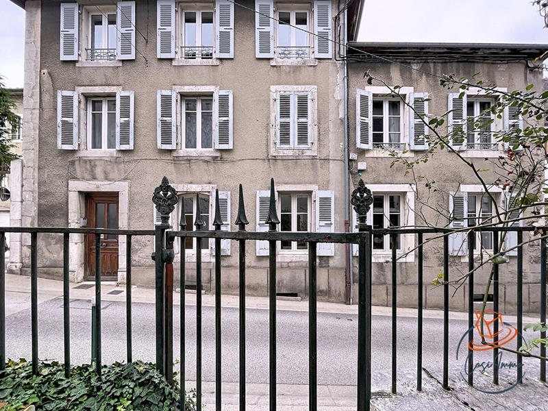 Appartement - 94 m² - 4 pièces