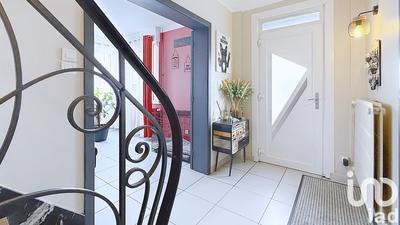 Maison - 190 m² - 8 pièces