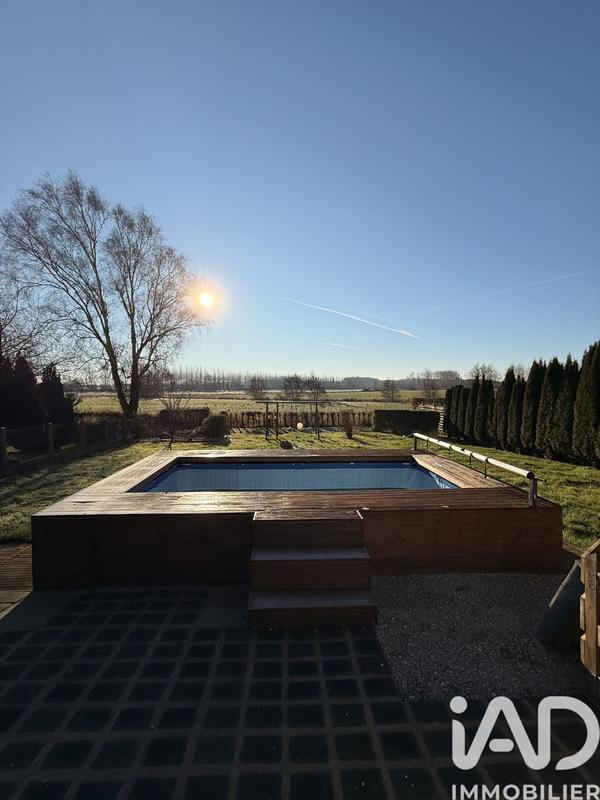 Maison - 237 m² - 7 pièces