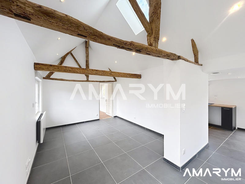 Maison traditionnelle - 104 m² - 4 pièces