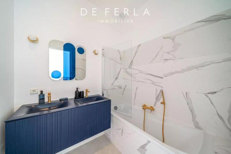 Appartement - 293 m² - 7 pièces