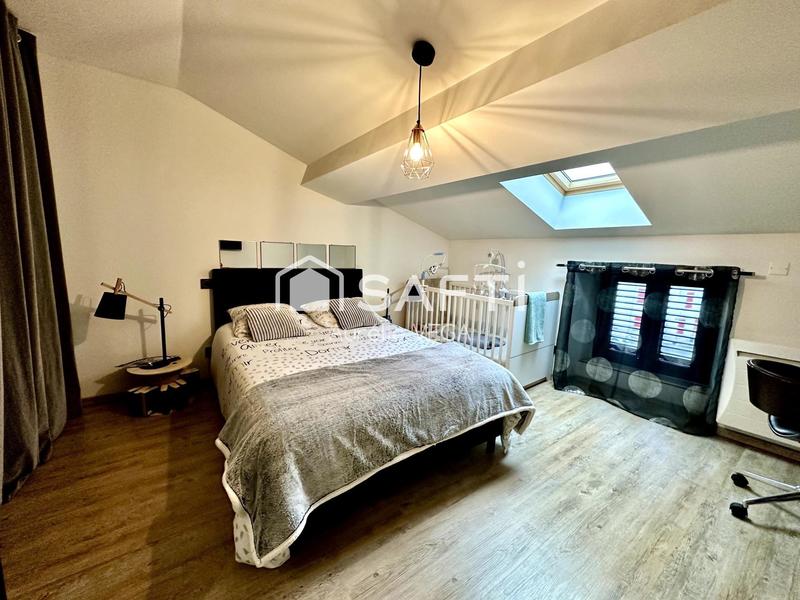 Maison - 125 m² - 5 pièces