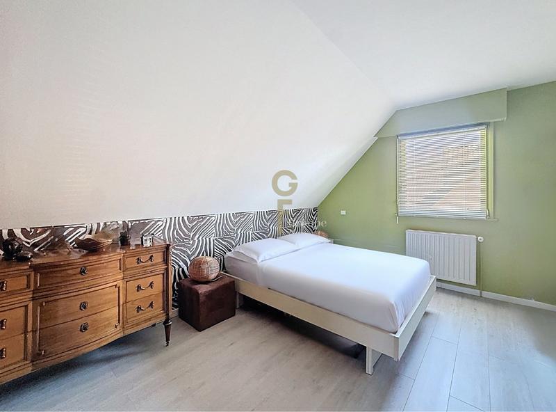 Maison - 160 m² - 5 pièces