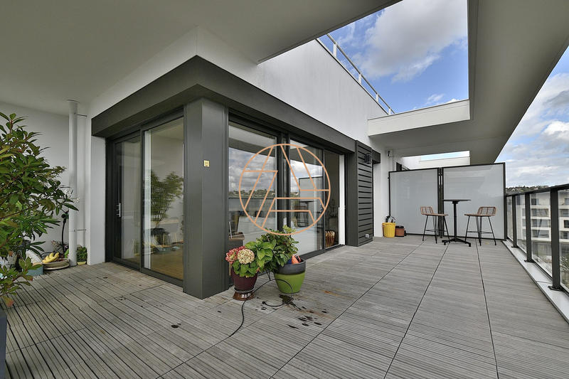 Duplex - 134 m² - 5 pièces