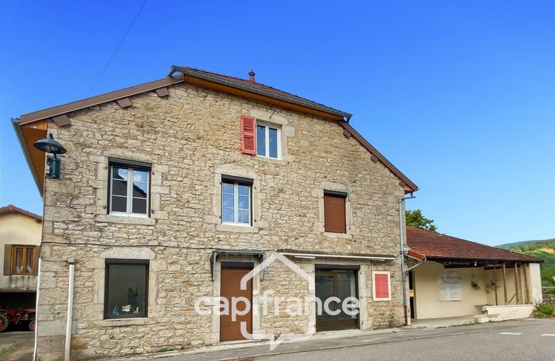Maison de village - 114 m² - 4 pièces
