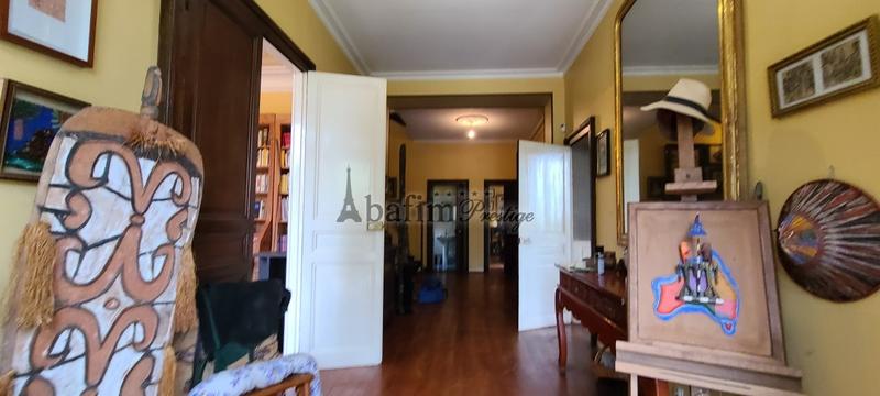 Château - 500 m² - 15 pièces