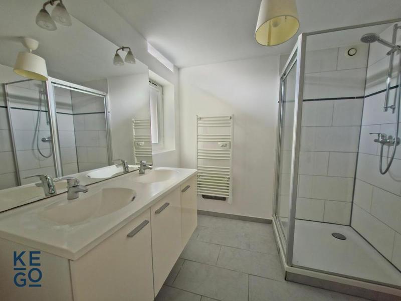 Appartement - 96 m² - 4 pièces