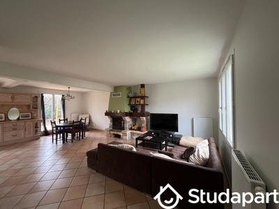 Chambre - 15 m² - 1 pièce