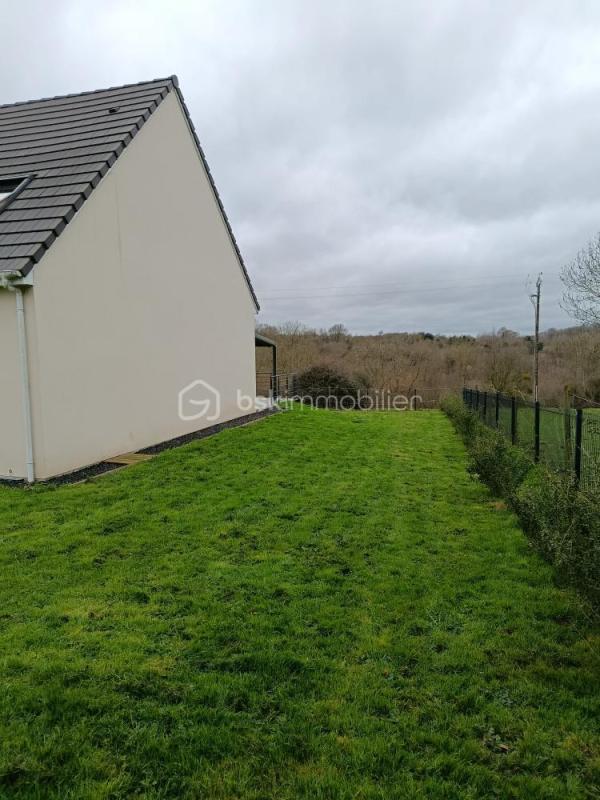 Maison traditionnelle - 102 m² - 5 pièces