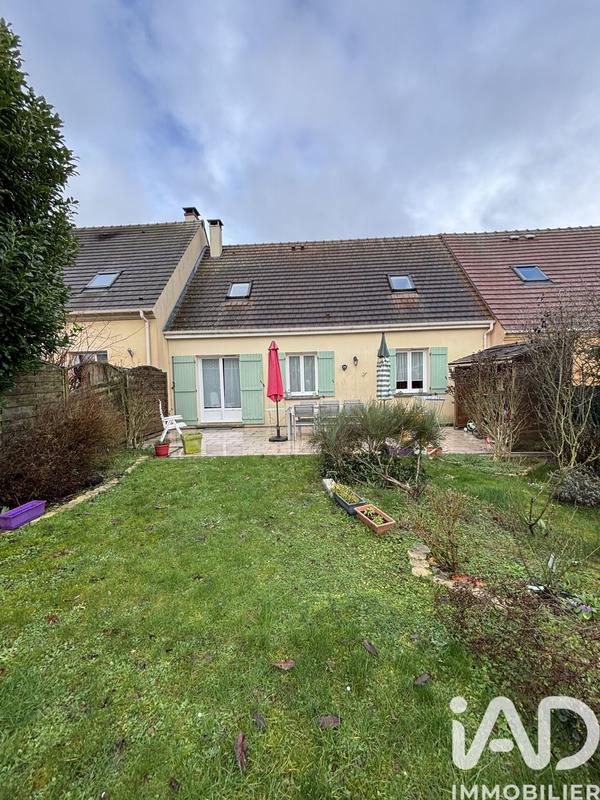 Maison - 90 m² - 5 pièces