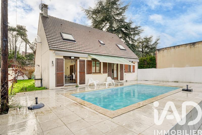 Maison - 135 m² - 7 pièces