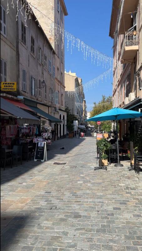 Appartement - 53 m² - 2 pièces