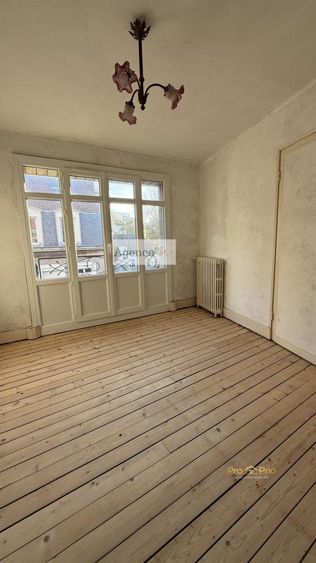 Maison - 192 m² - 11 pièces